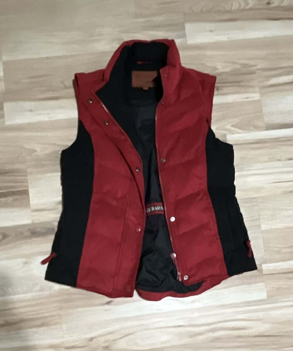 Outback Trading Co. Green Mt Down Puffer Vest Red Black Women's Size M